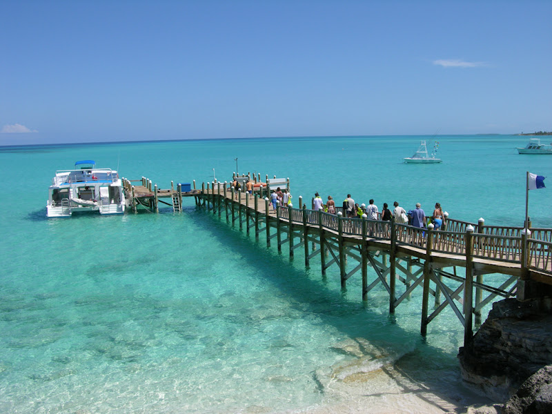 dive-boat-clubmed-bahamas.jpg